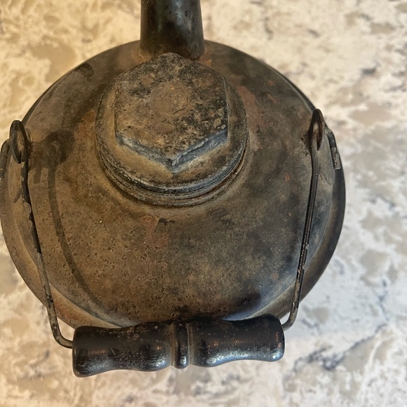 Vintage Gas Can - Picture 3 of 6